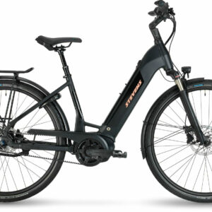 Stevens E-Courier Luxe Forma Stealth Black 2022 28"; 500 Wh Wave