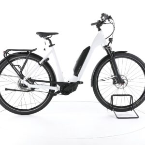 FLYER Upstreet 5 7.43 2022