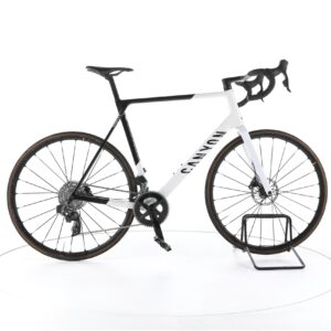 Canyon Ultimate CF SL 7 eTap 2023