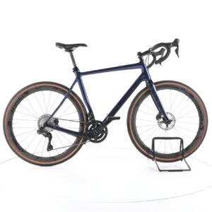 Pivot Cycles Vault Di2 2022